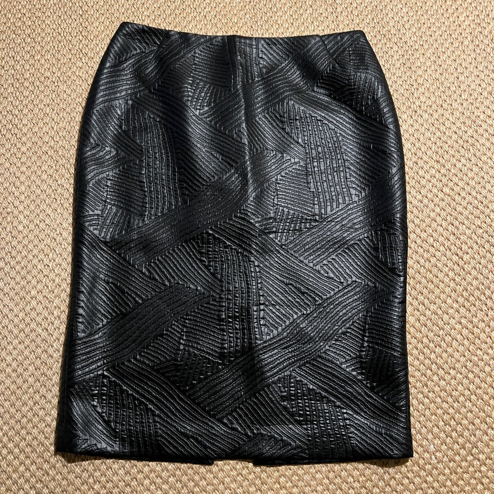 LAFAYETTE 148 | Vegan Leather Skirt | US 6
